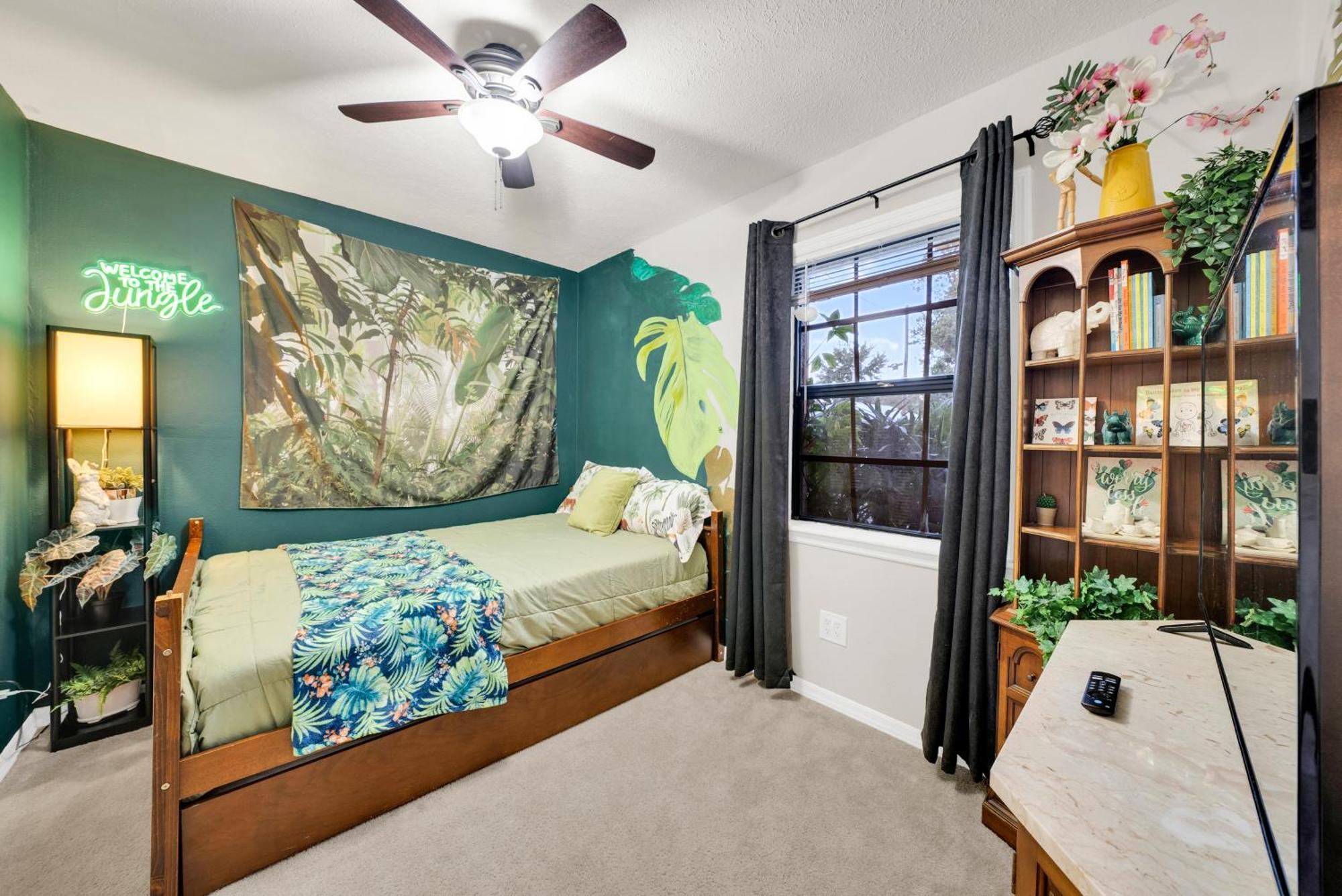 Zen Jungle House By Busch Gardens Sleeps 12 With Outdoor Games & Detached Play Space! Tampa Exterior photo