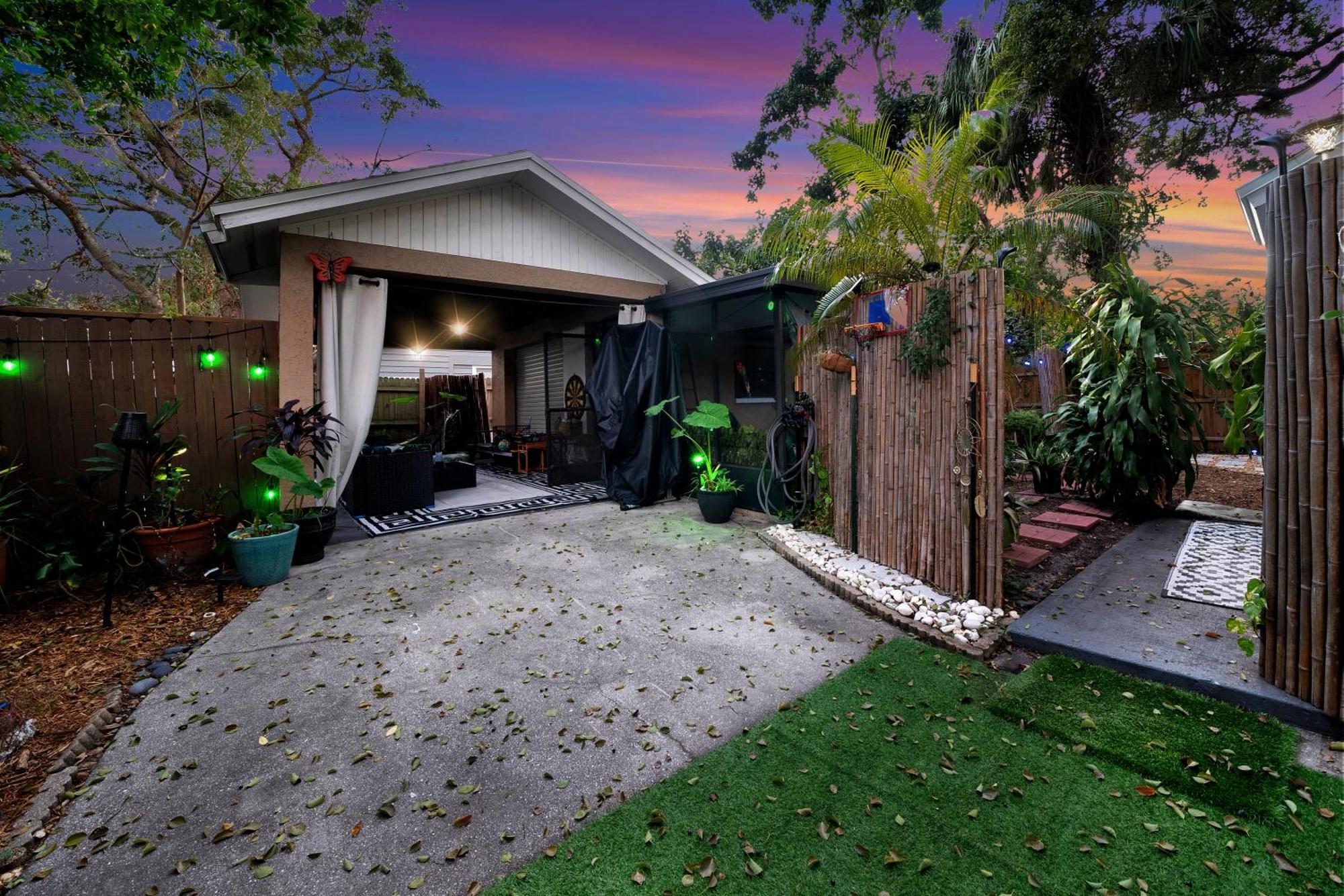 Zen Jungle House By Busch Gardens Sleeps 12 With Outdoor Games & Detached Play Space! Tampa Exterior photo