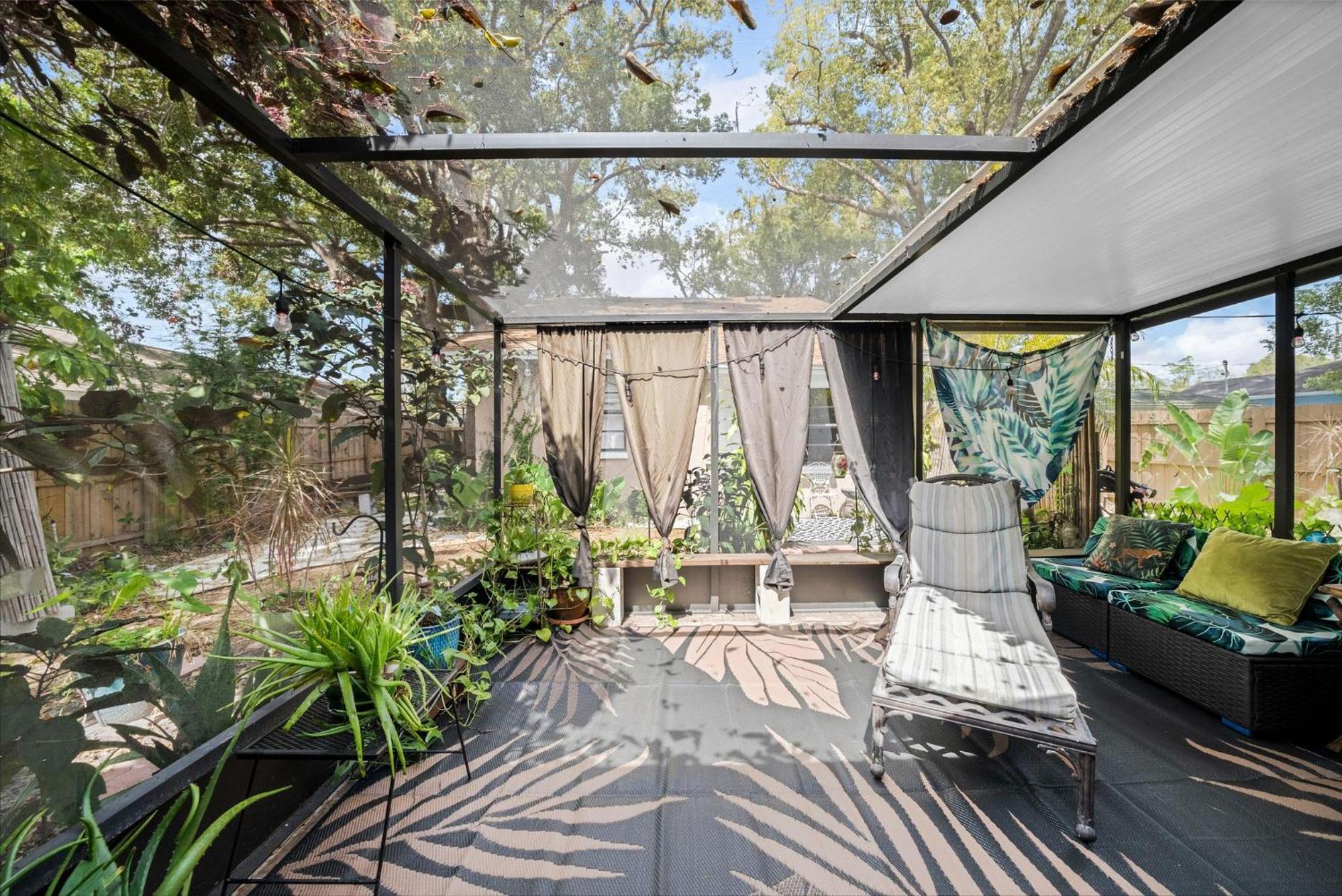 Zen Jungle House By Busch Gardens Sleeps 12 With Outdoor Games & Detached Play Space! Tampa Exterior photo